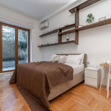 The Best Rent - Spacious Three-Bedroom Apartment In Moscova Милано Екстериор снимка
