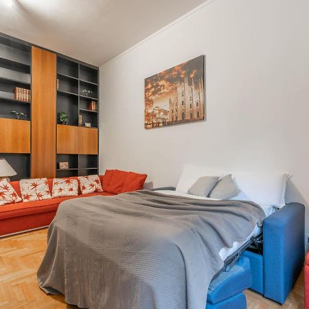 The Best Rent - Spacious Three-Bedroom Apartment In Moscova Милано Екстериор снимка