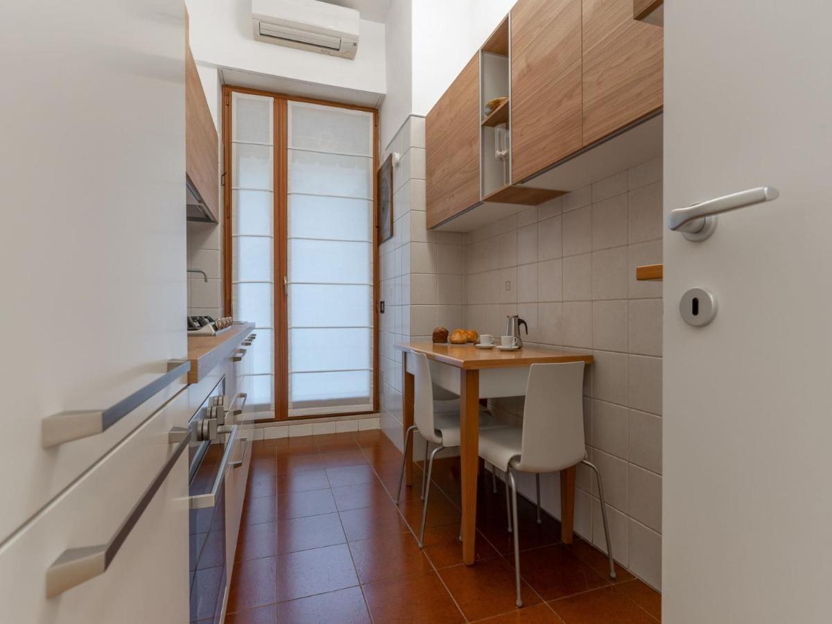 The Best Rent - Spacious Three-Bedroom Apartment In Moscova Милано Екстериор снимка
