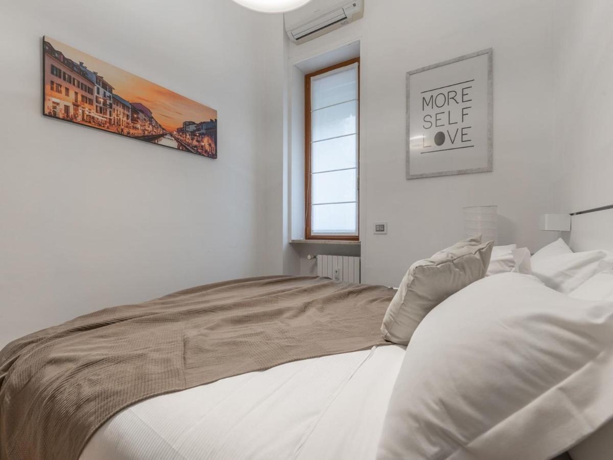 The Best Rent - Spacious Three-Bedroom Apartment In Moscova Милано Екстериор снимка